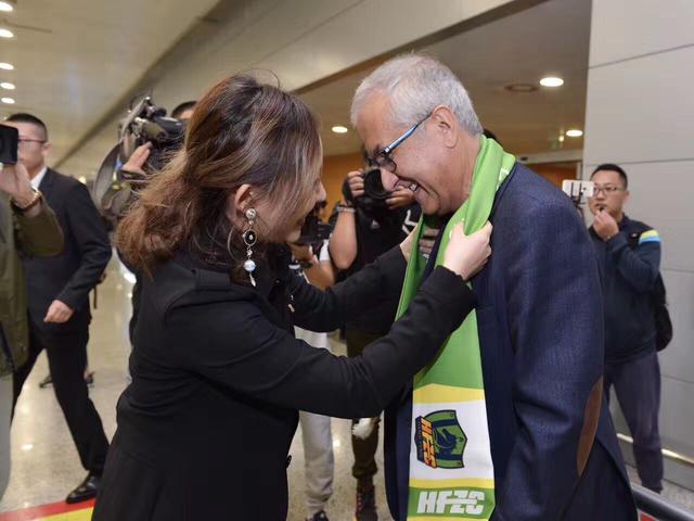 我的妻子和女儿