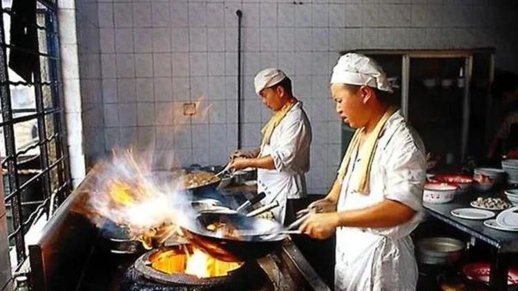在线观看亚洲精品视频