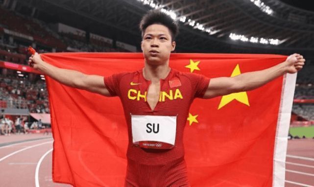 国产成人精品久久久久久久